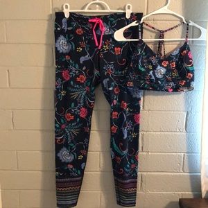 Old Navy yoga set
